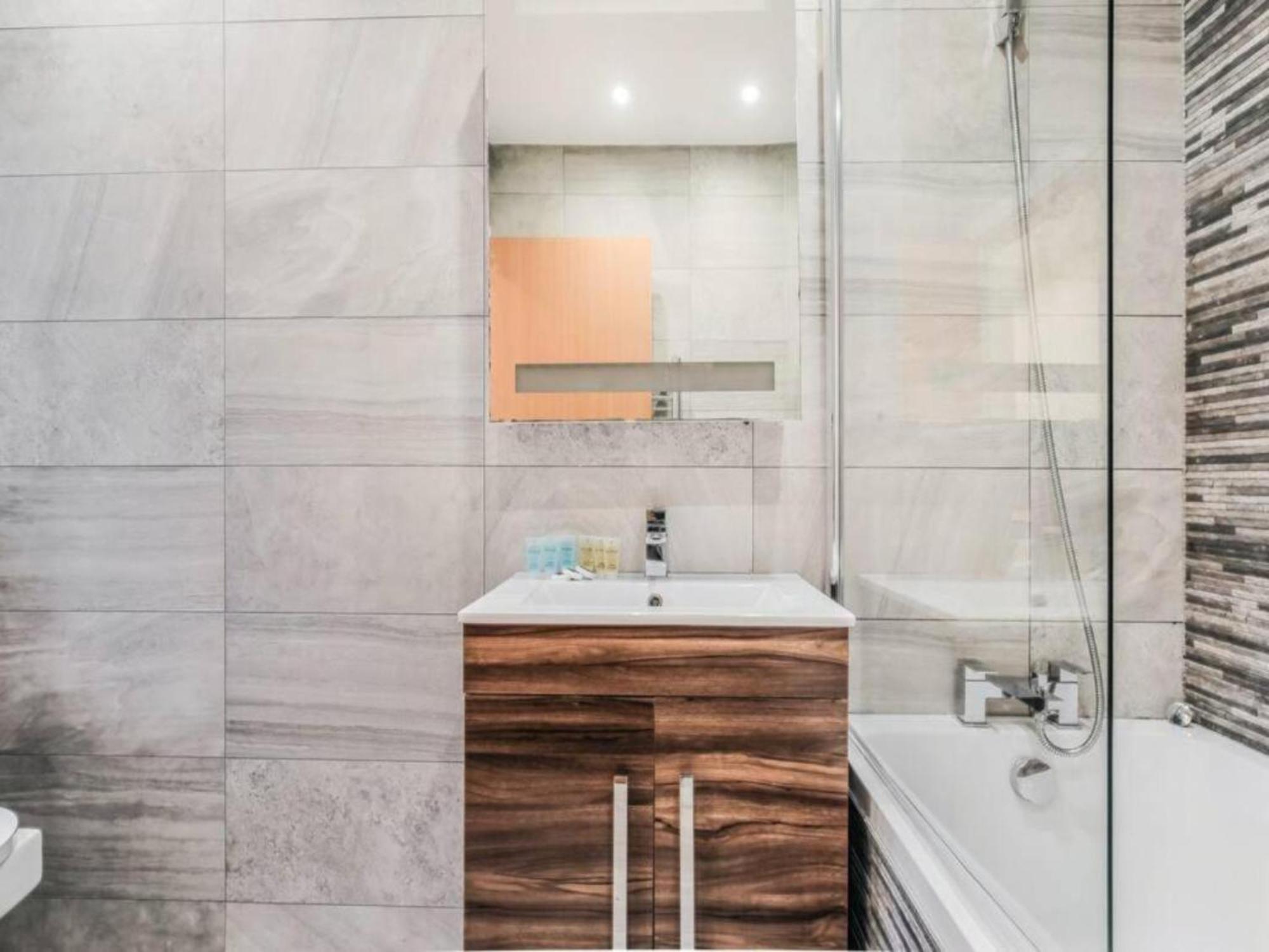 Pass The Keys Ealing Queen Of The Suburbs 2Bd Apartment London Exterior foto